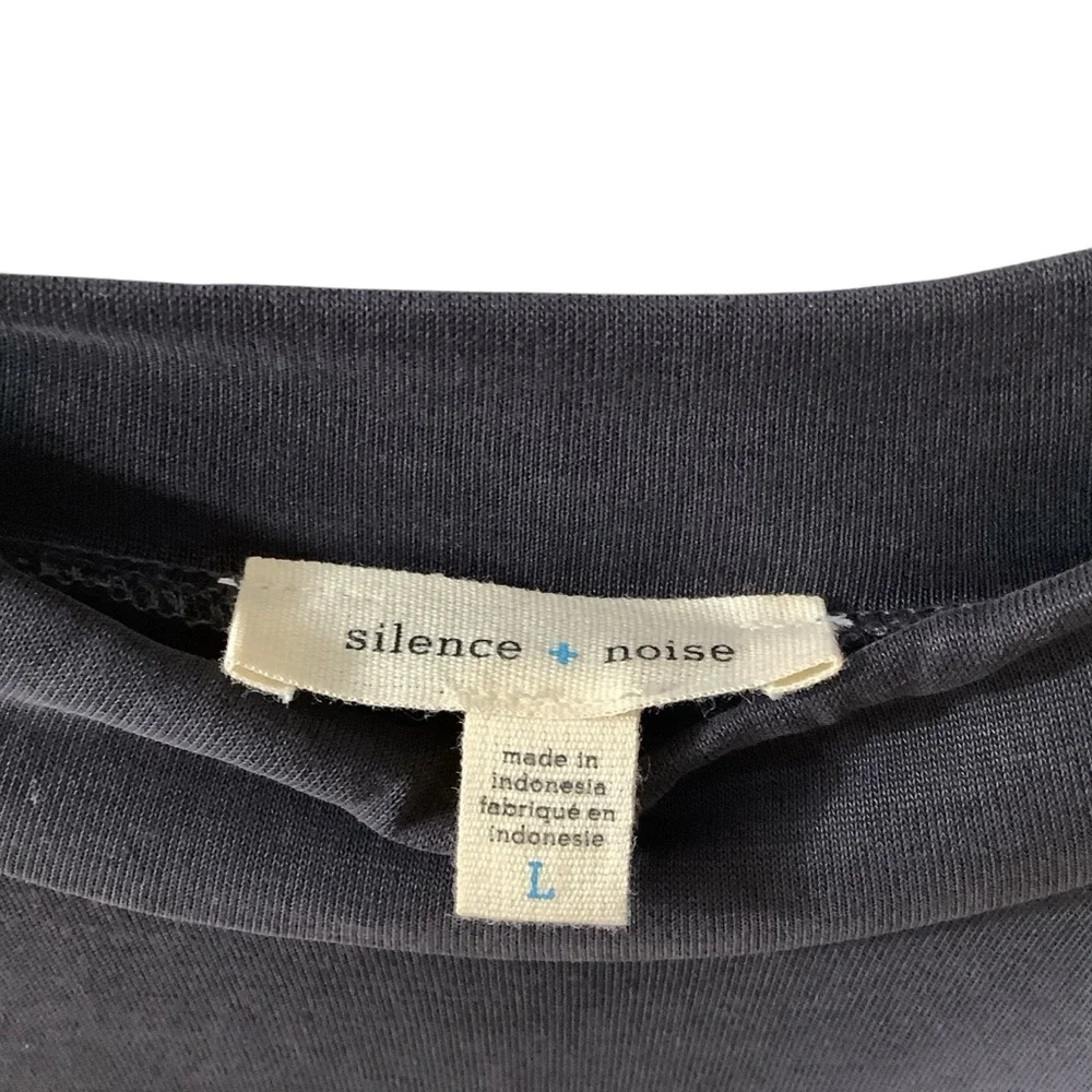 Silence+Noise Muscle Tee Semi-Mock Neck Tunic Length - Picture 3 of 5